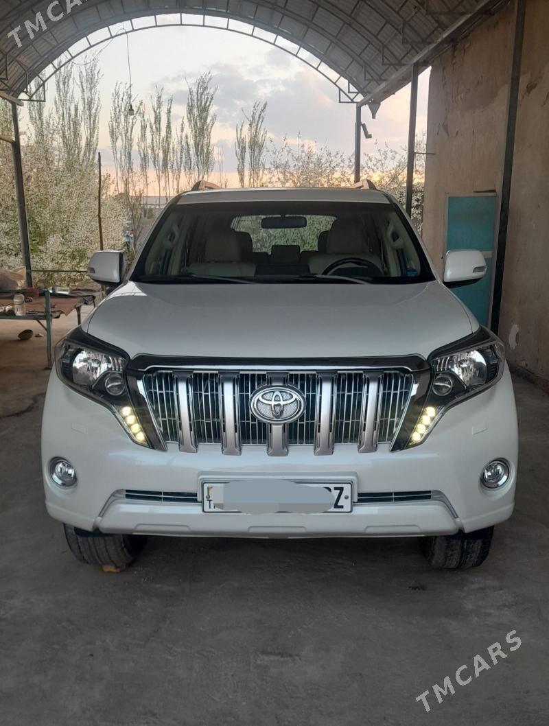 Toyota Land Cruiser Prado 2015 - 650 000 TMT - Гурбансолтан Едже - img 1
