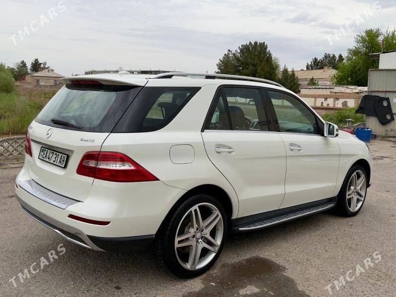 Mercedes-Benz ML350 2013 - 535 000 TMT - Мары - img 1