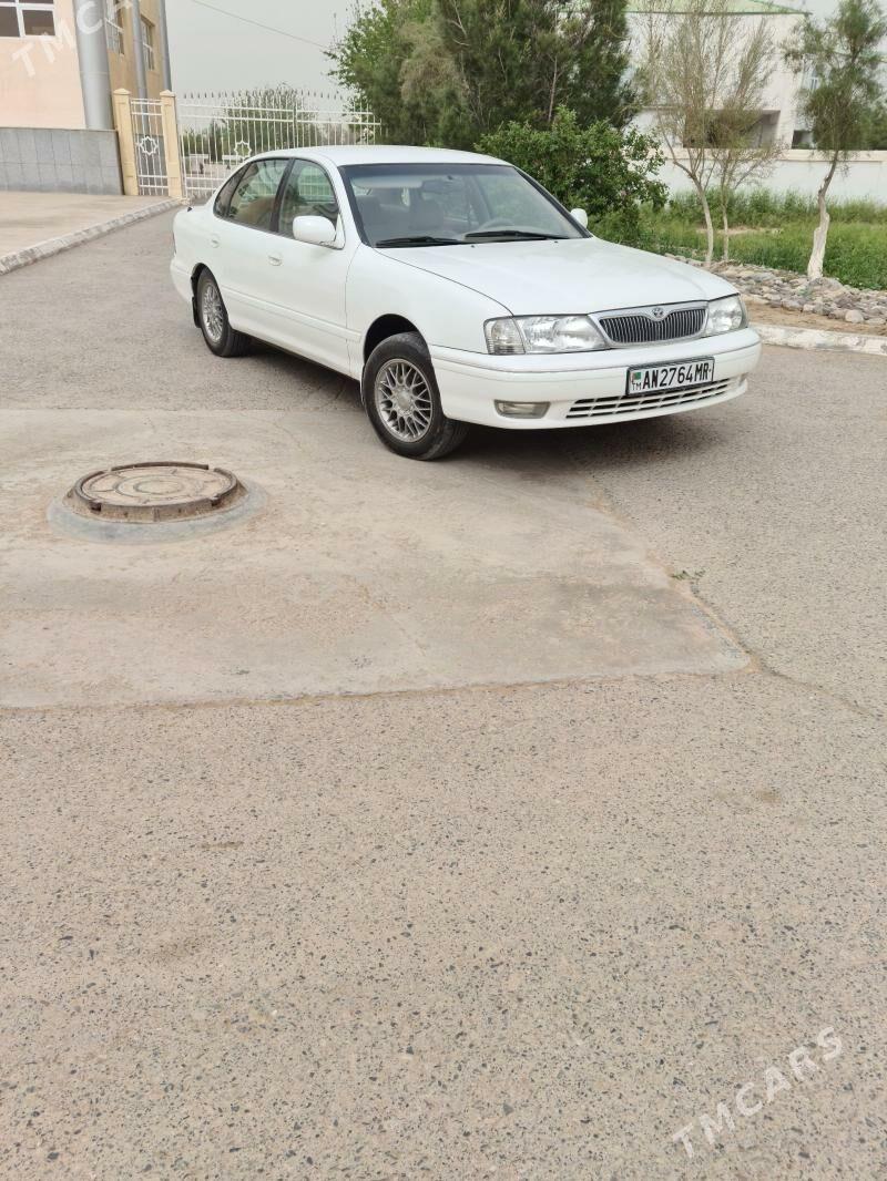 Toyota Avalon 1997 - 125 000 TMT - Ёлётен - img 1