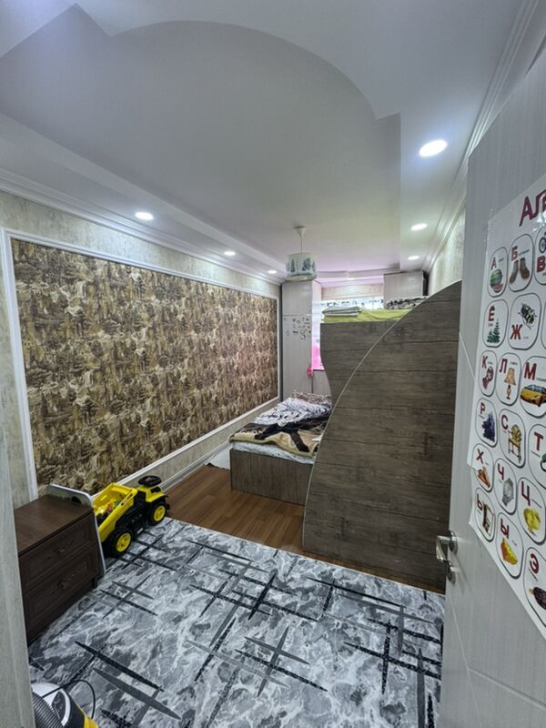 11 mik 3 kom 4/2 - 11 mkr - img 1