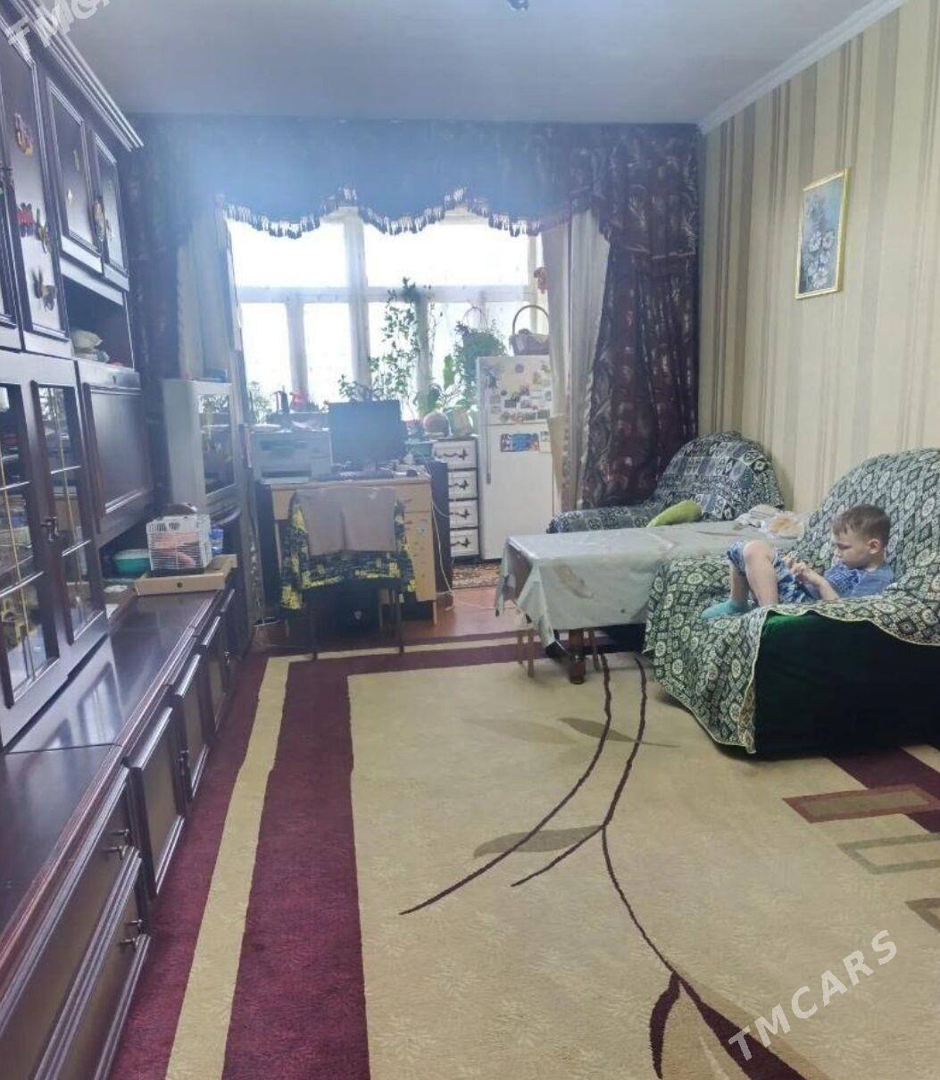 (3285)-TEKE BAZAR 1-KOMNAT 3-ETAJ ТЕКИНКА - 30 мкр - img 1