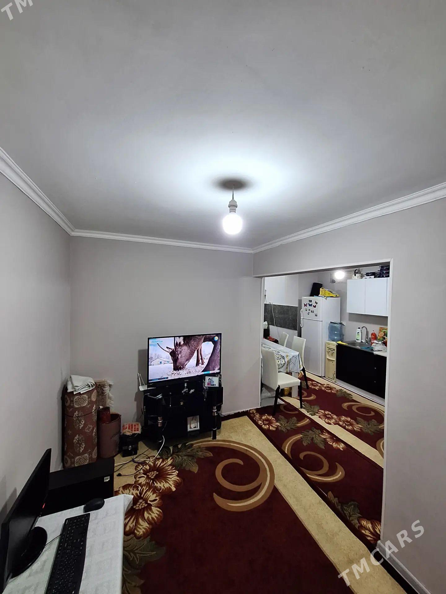 30 mkrn - Aşgabat - img 1