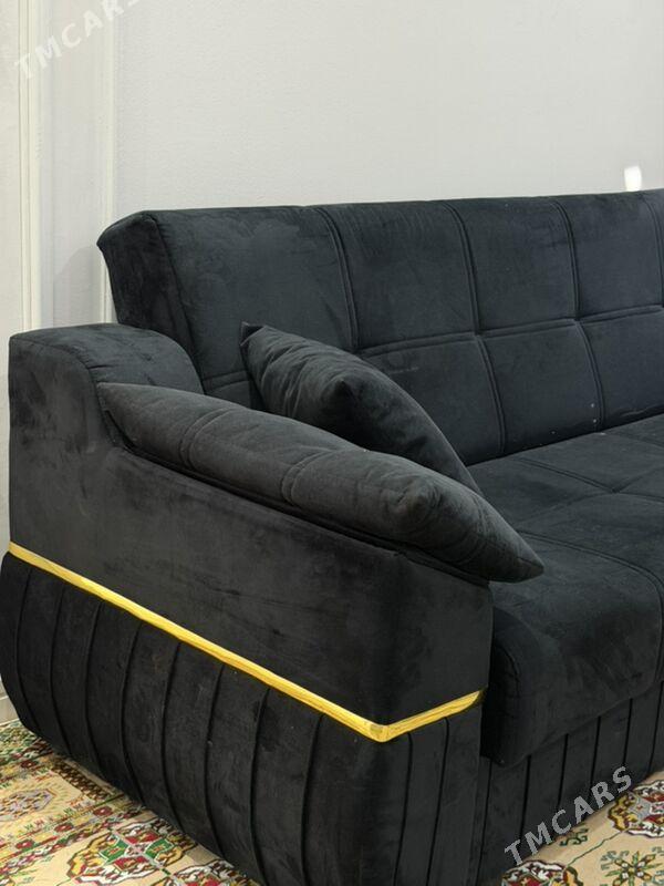 Diwan raskladnoy - Чоганлы - img 1