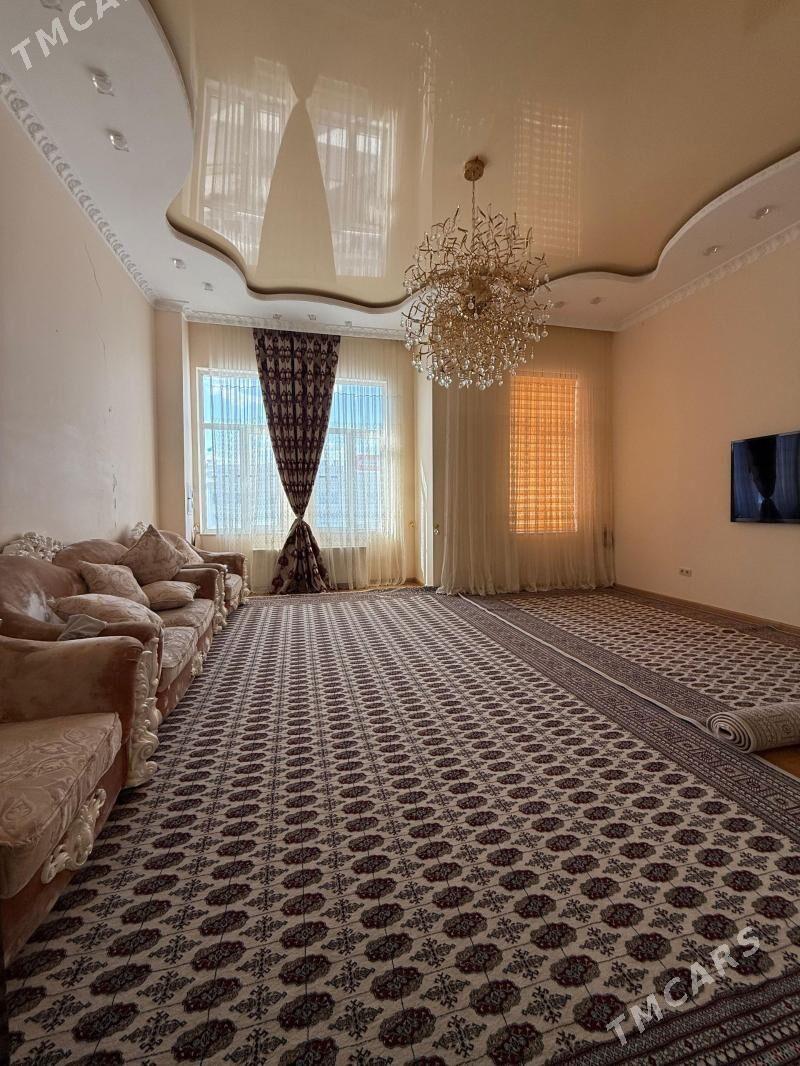 АРЕНДА ЭЛИТКА МОСКОВСКАЯ - Ашхабад - img 1