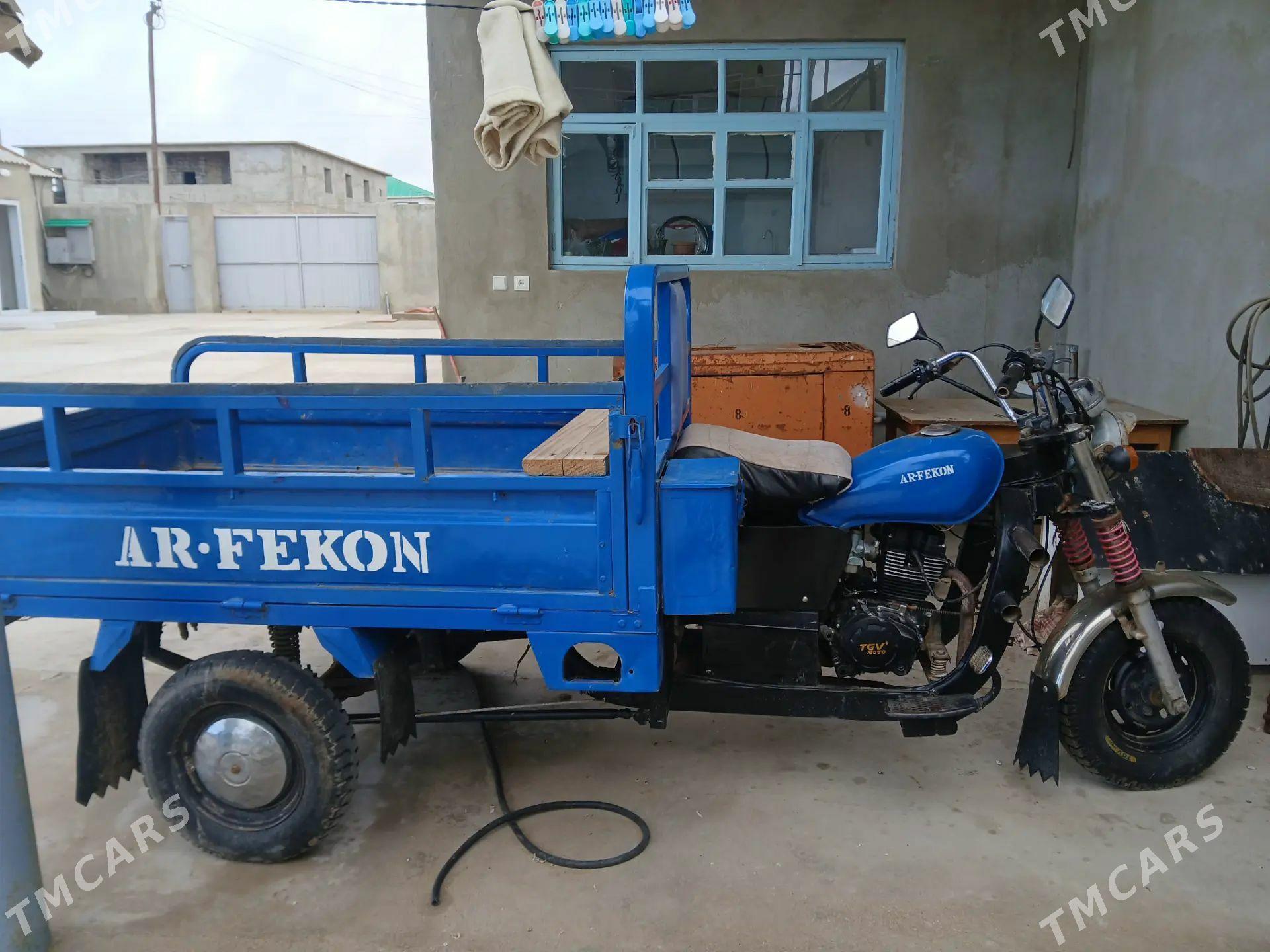 Fekon FK200-14G 2014 - 15 000 TMT - Hazar - img 1