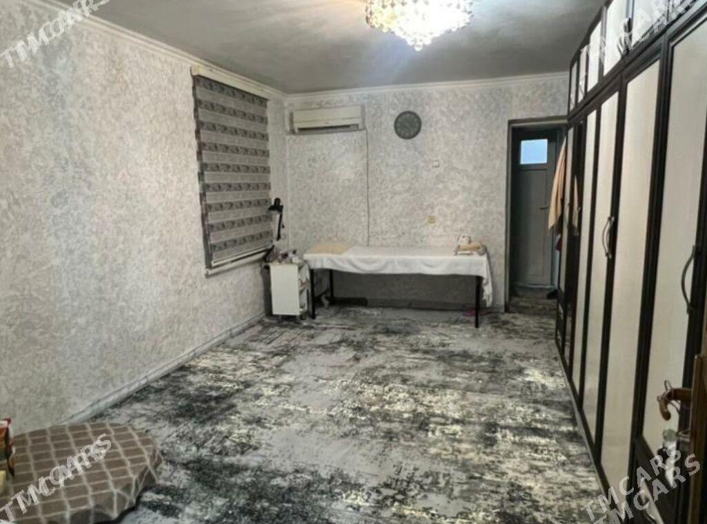 -6MKR 1-KOMNAT 3-ETAJ GOŞY BILEN