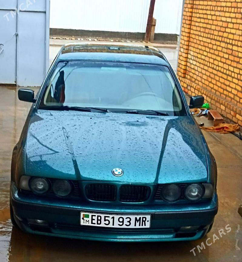 BMW 525 1990 - 100 000 TMT - Мары - img 1