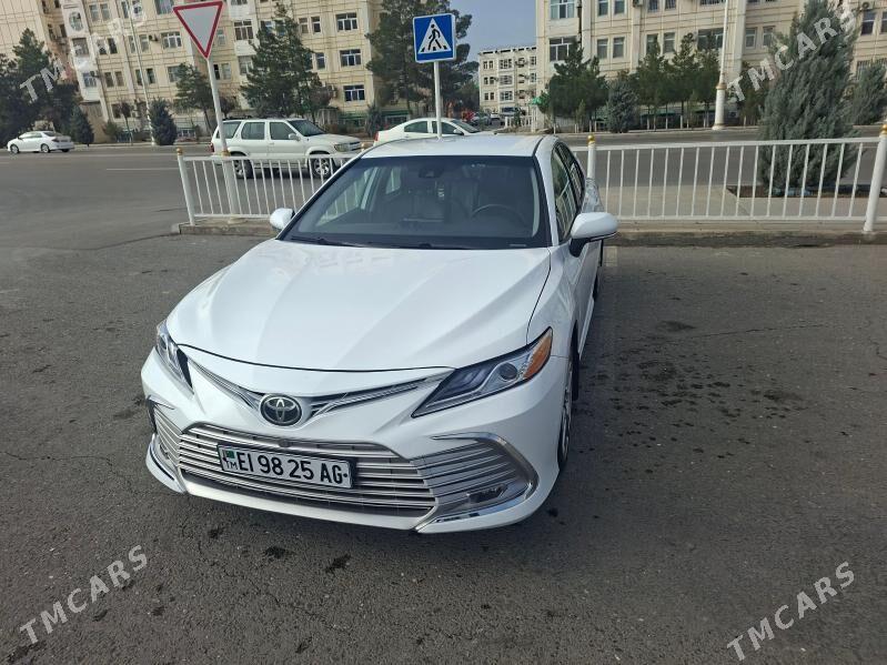 Toyota Camry 2023 - 320 000 TMT - Aşgabat - img 1
