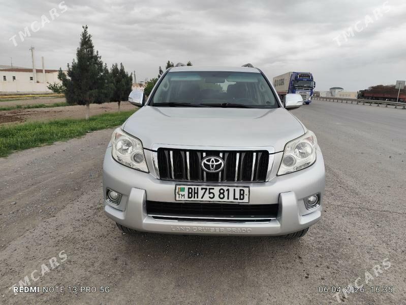 Toyota Land Cruiser Prado 2011 - 520 000 TMT - Туркменабат - img 1