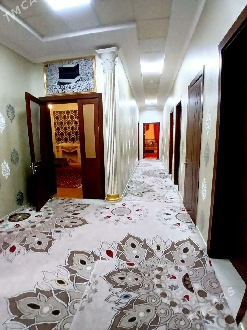 Maskowskiy satlyk jay - Moskowskiý köç. (10 ýyl abadançylyk şaýoly) - img 1