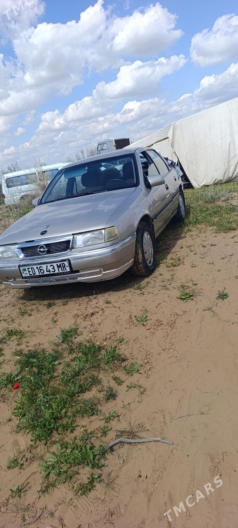 Opel Vectra 1991 - 40 000 TMT - Mary - img 1