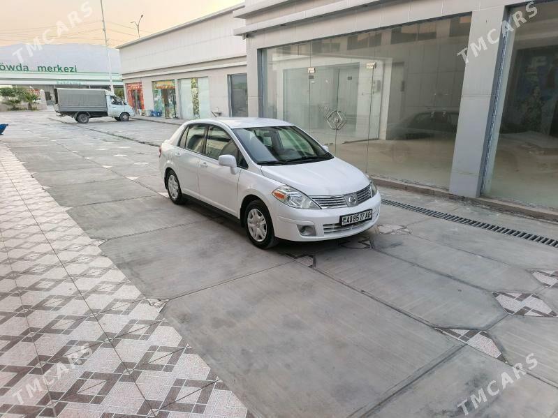 Nissan Versa 2011 - 148 000 TMT - Büzmeýin - img 1