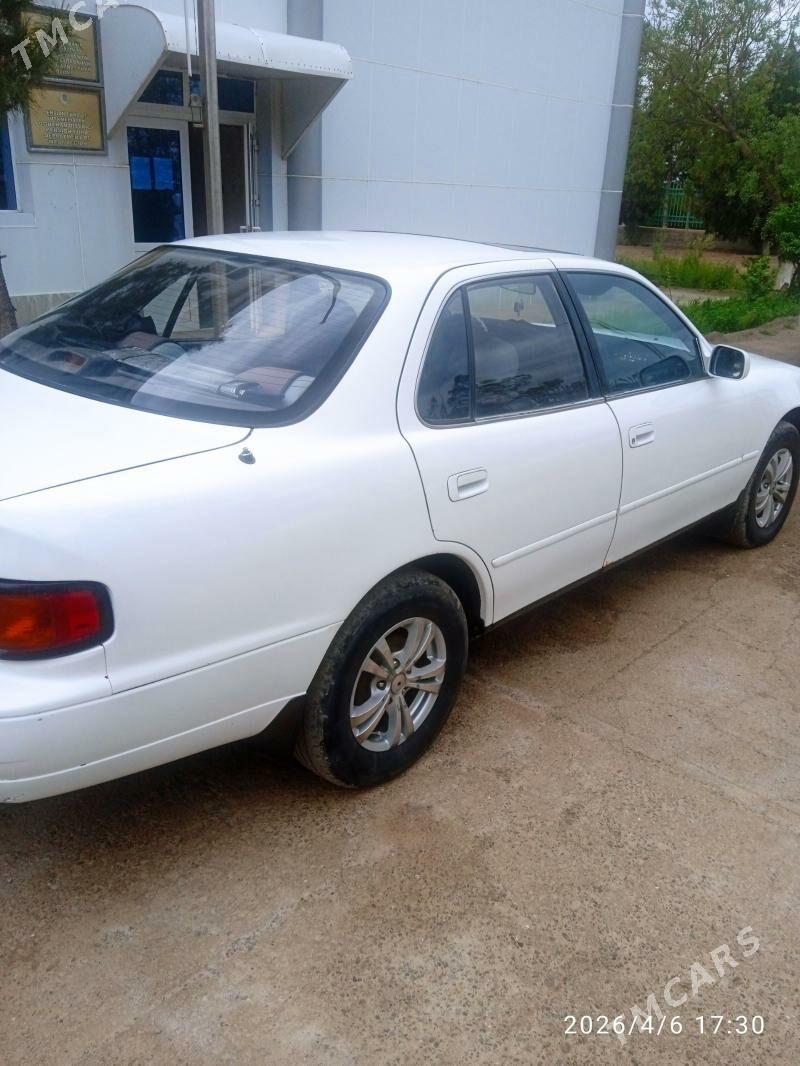 Toyota Camry 1992 - 100 000 TMT - Огуз хан - img 1