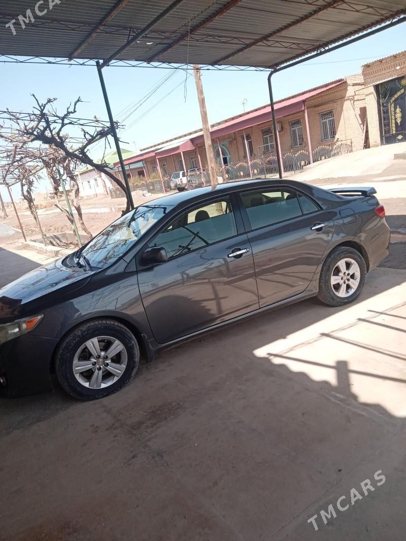 Toyota Corolla 2010 - 150 000 TMT - Çärjew - img 1