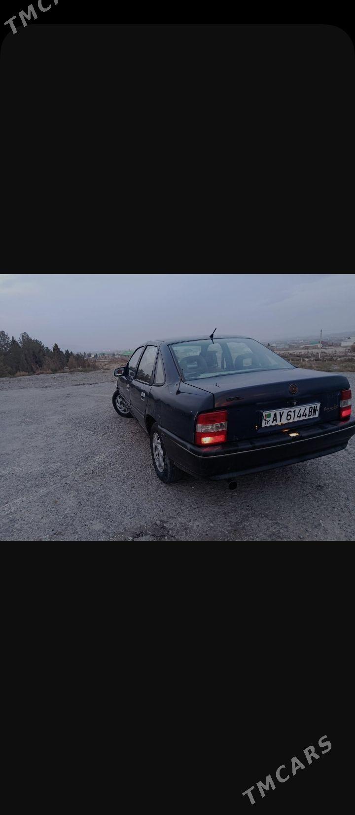 Opel Vectra 1993 - 25 000 TMT - Magtymguly - img 1