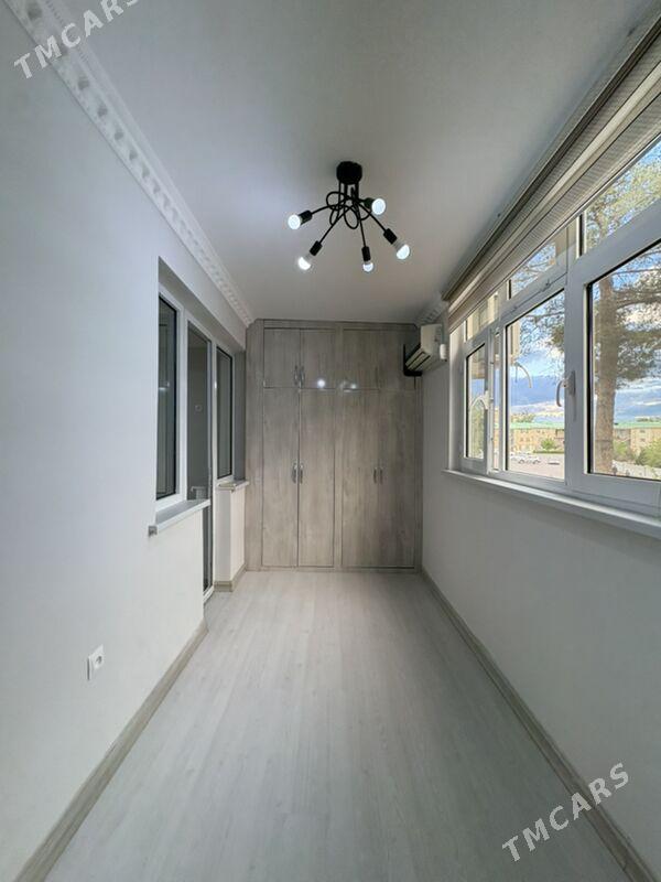 4 mkr Ewro 4/2 et 2 kom - 4 mkr - img 1