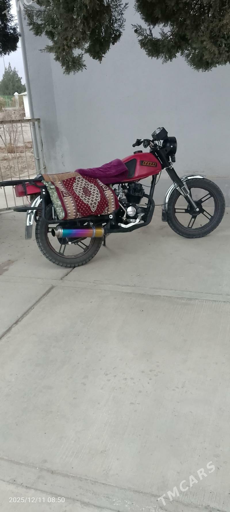 Fekon FK200-14G 2015 - 13 000 TMT - Magtymguly - img 1