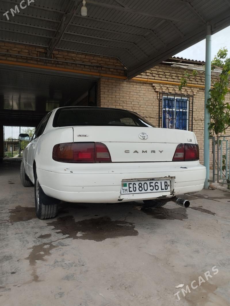 Toyota Camry 1996 - 78 000 TMT - Çärjew - img 1
