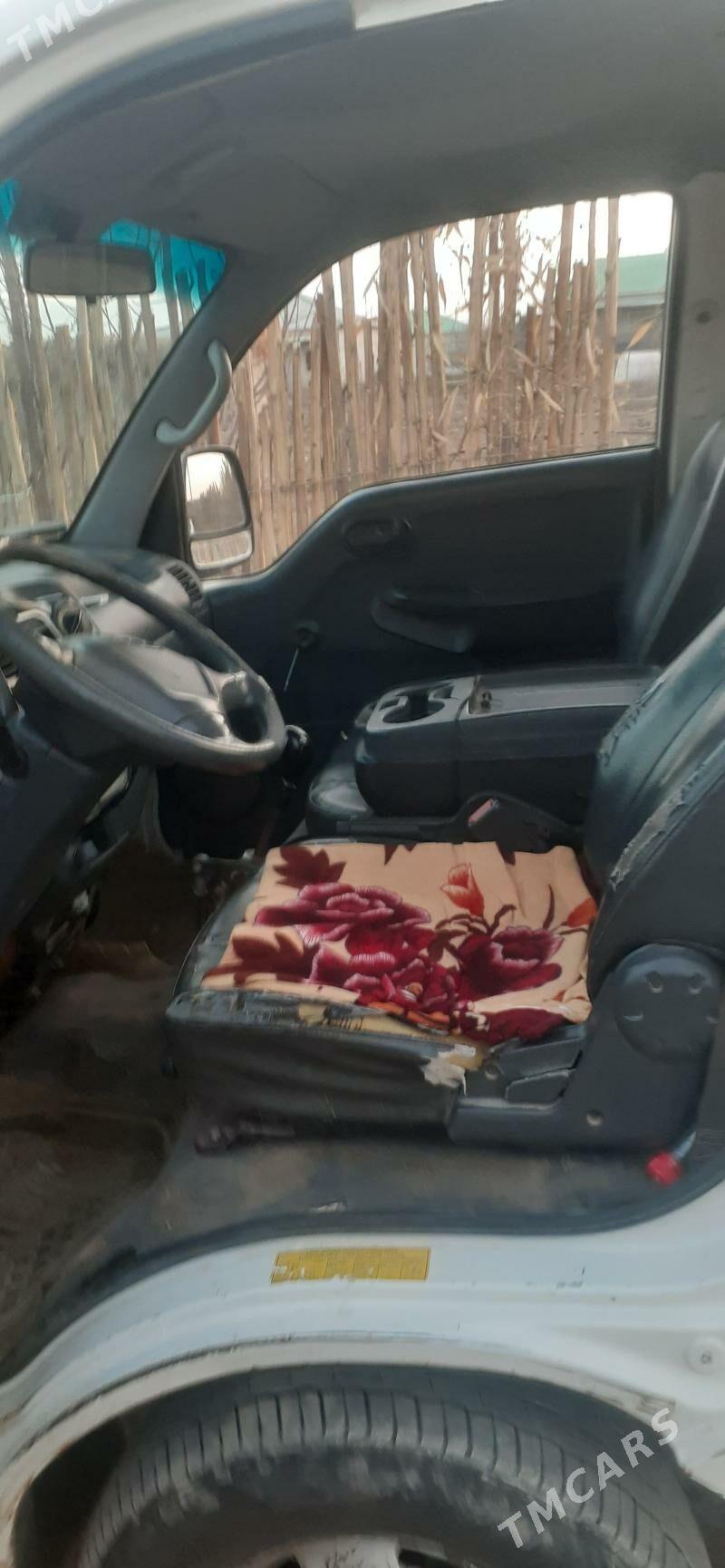 Kia Bongo 2006 - 130 000 TMT - Шабатский этрап - img 1