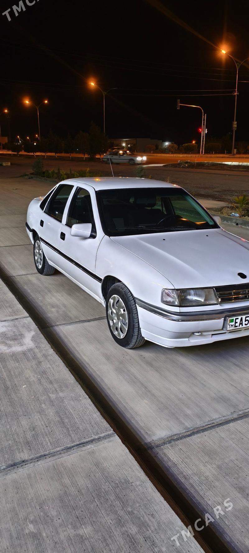 Opel Vectra 1992 - 53 000 TMT - Bäherden - img 1