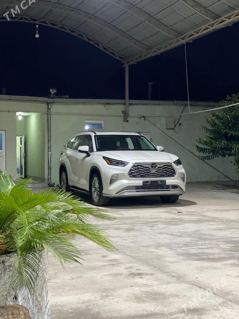 Toyota Highlander 2021 - 610 000 TMT - Aşgabat - img 1