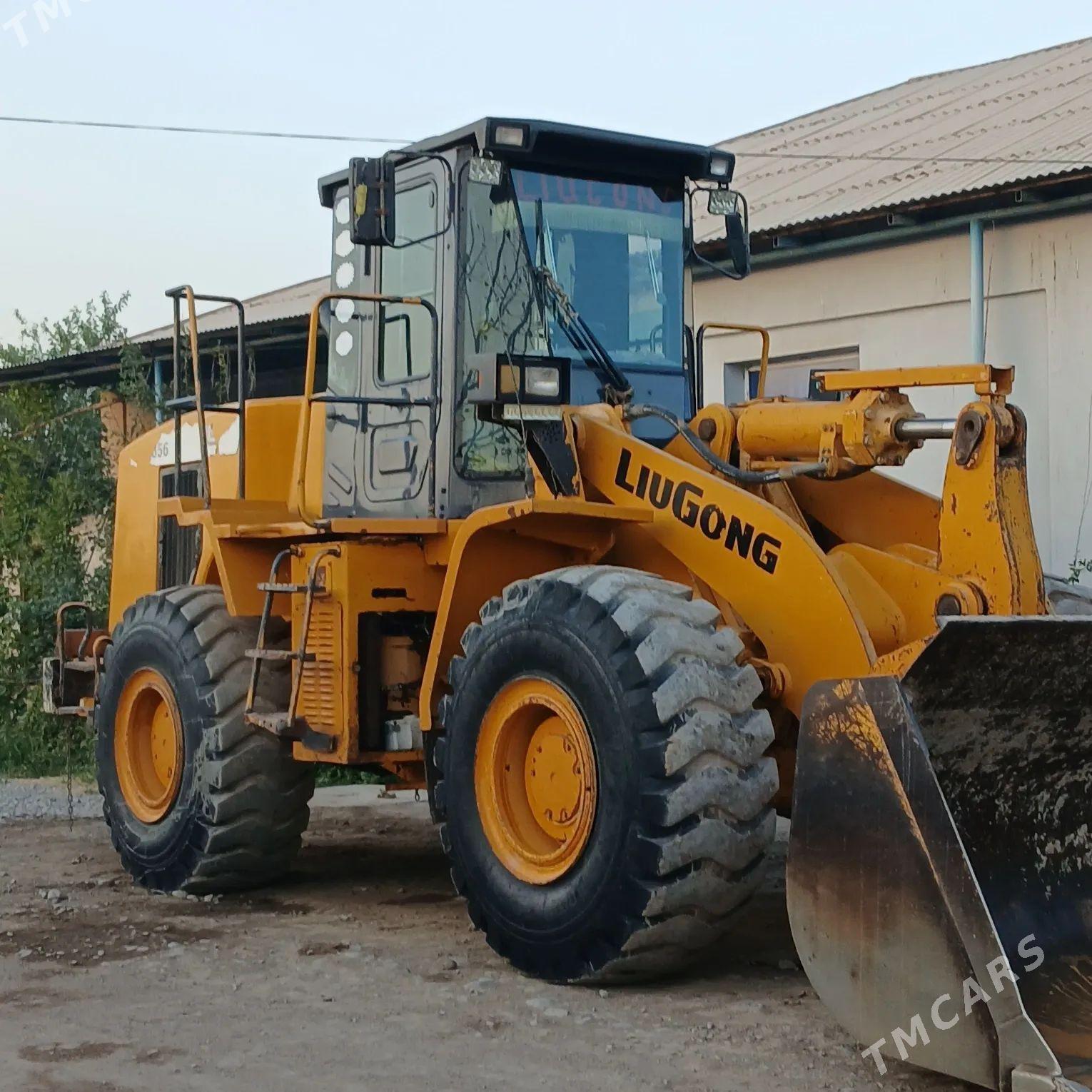 LiuGong CLG 856H 2011 - 500 000 TMT - Şabat etr. - img 1