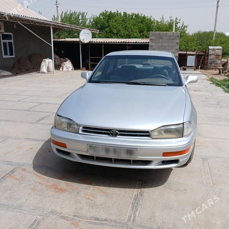 Toyota Camry 1994 - 130 000 TMT - Мургап - img 1