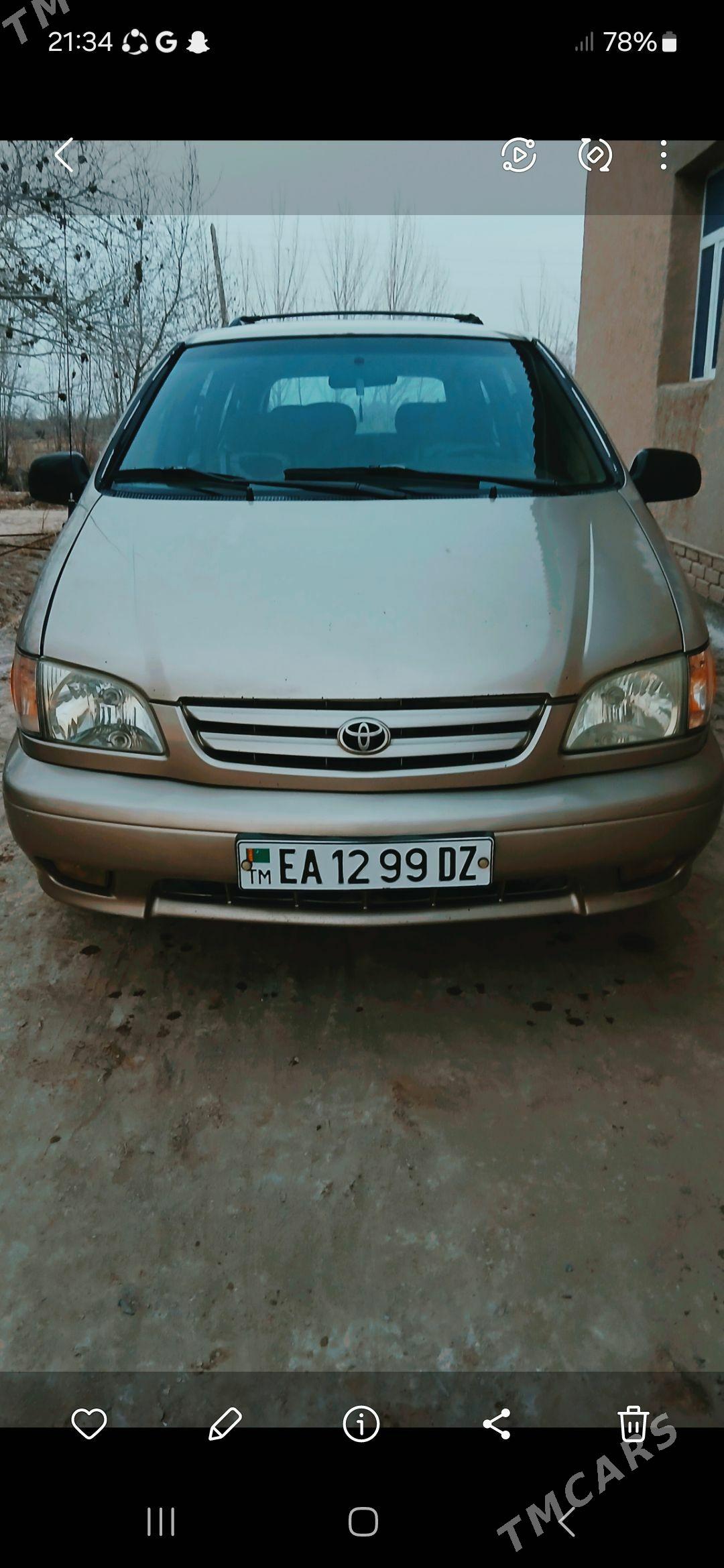 Toyota Sienna 2002 - 190 000 TMT - Köneürgenç - img 1
