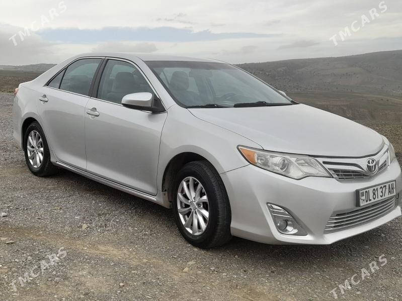 Toyota Camry 2012 - 260 000 TMT - Bäherden - img 1