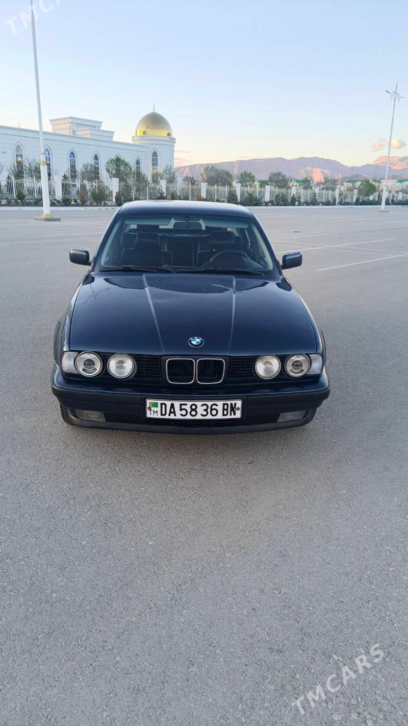BMW E34 1989 - 70 000 TMT - Балканабат - img 1