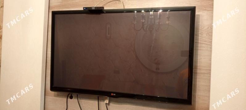 LG телевизор 42 - Aşgabat - img 1