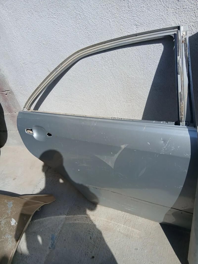 okuz kelle gapy yzky sag 600 TMT - Бедев - img 1