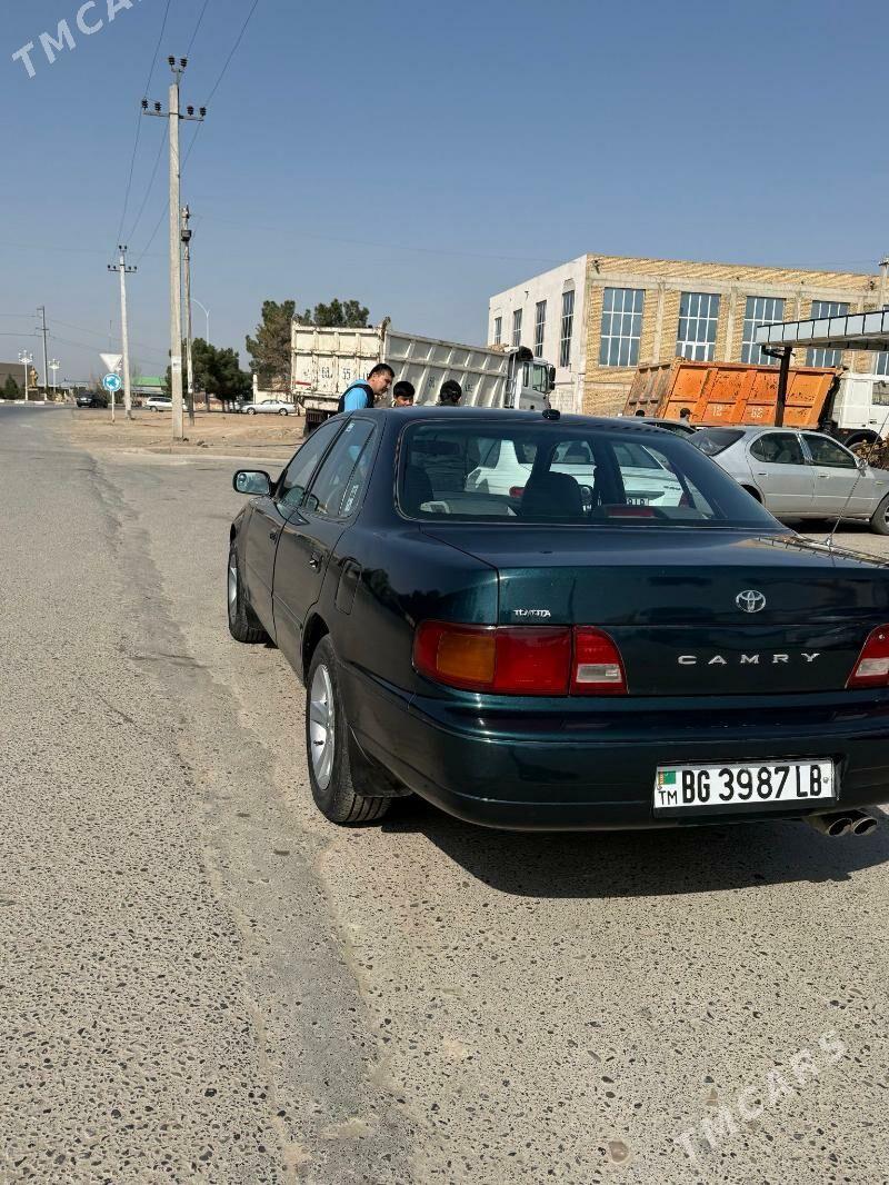 Toyota Camry 1996 - 130 000 TMT - Dänew - img 1