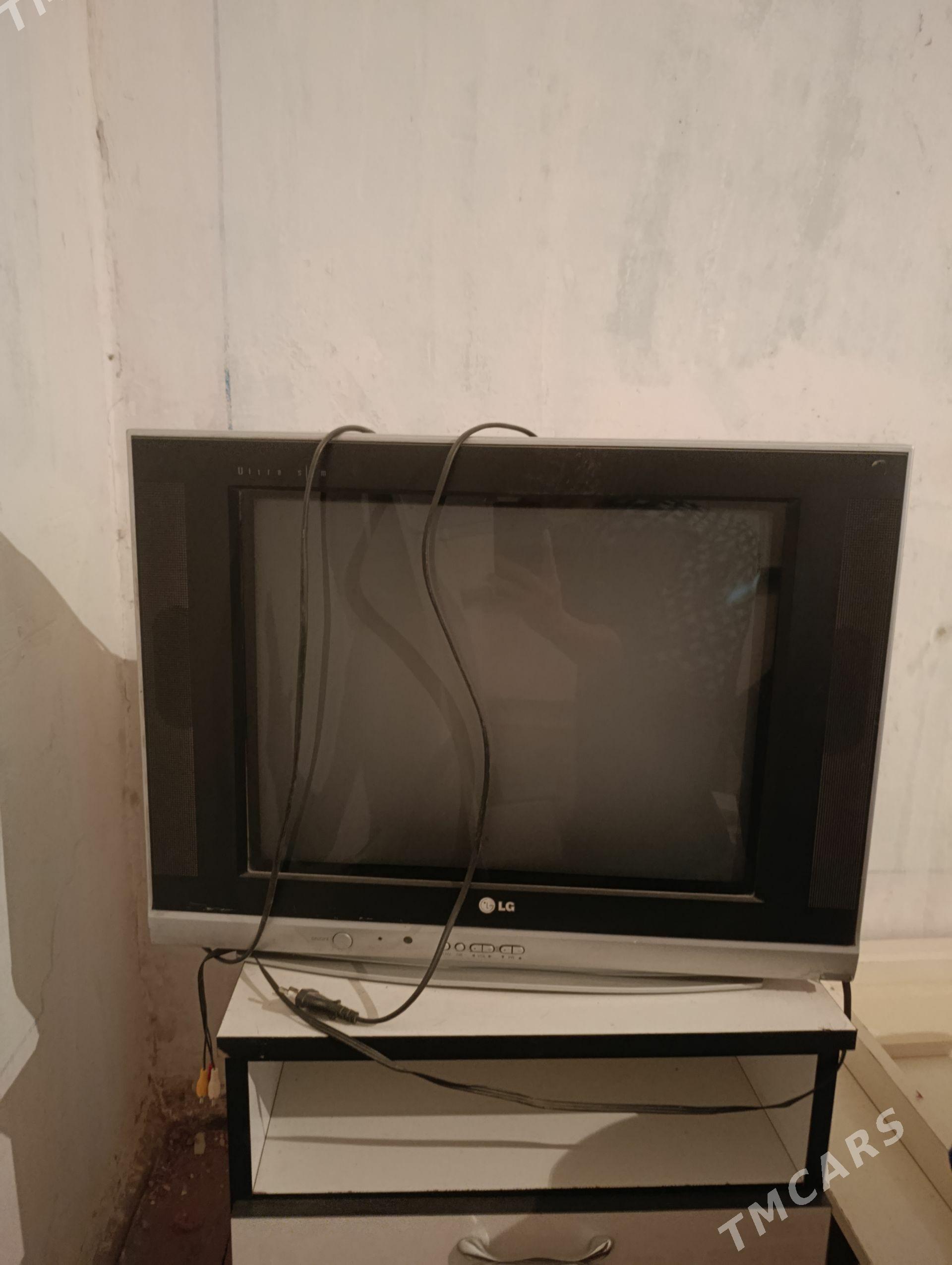 телвизор - Boldumsaz - img 1