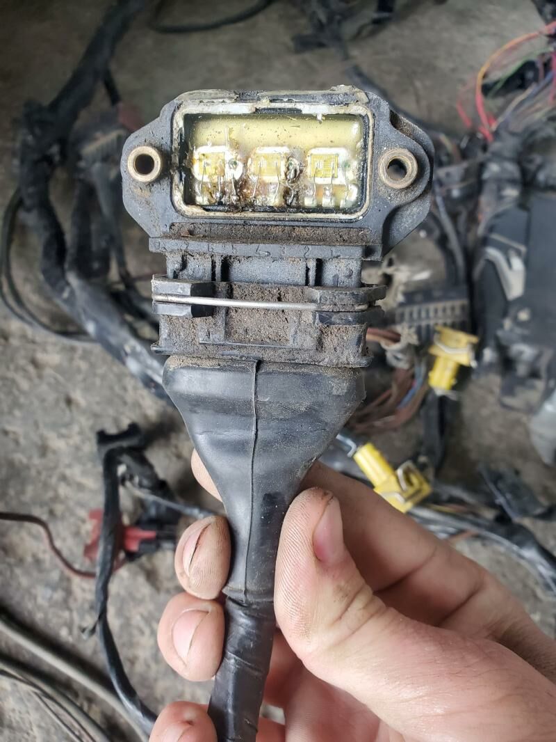 OPEL VEKTRA 2.5 1 700 TMT - Aşgabat - img 1