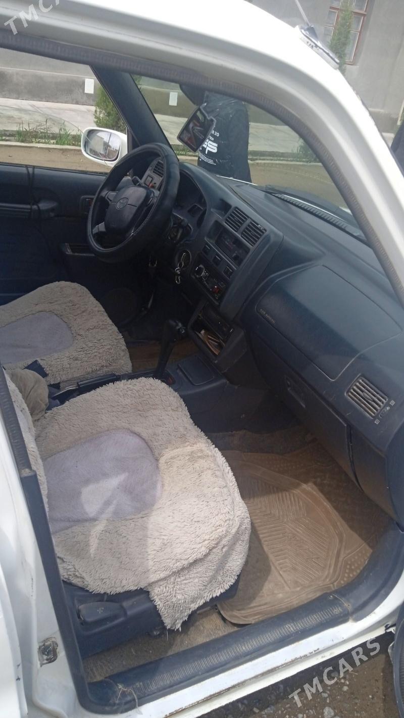 Toyota RAV4 1996 - 65 000 TMT - Dänew - img 1
