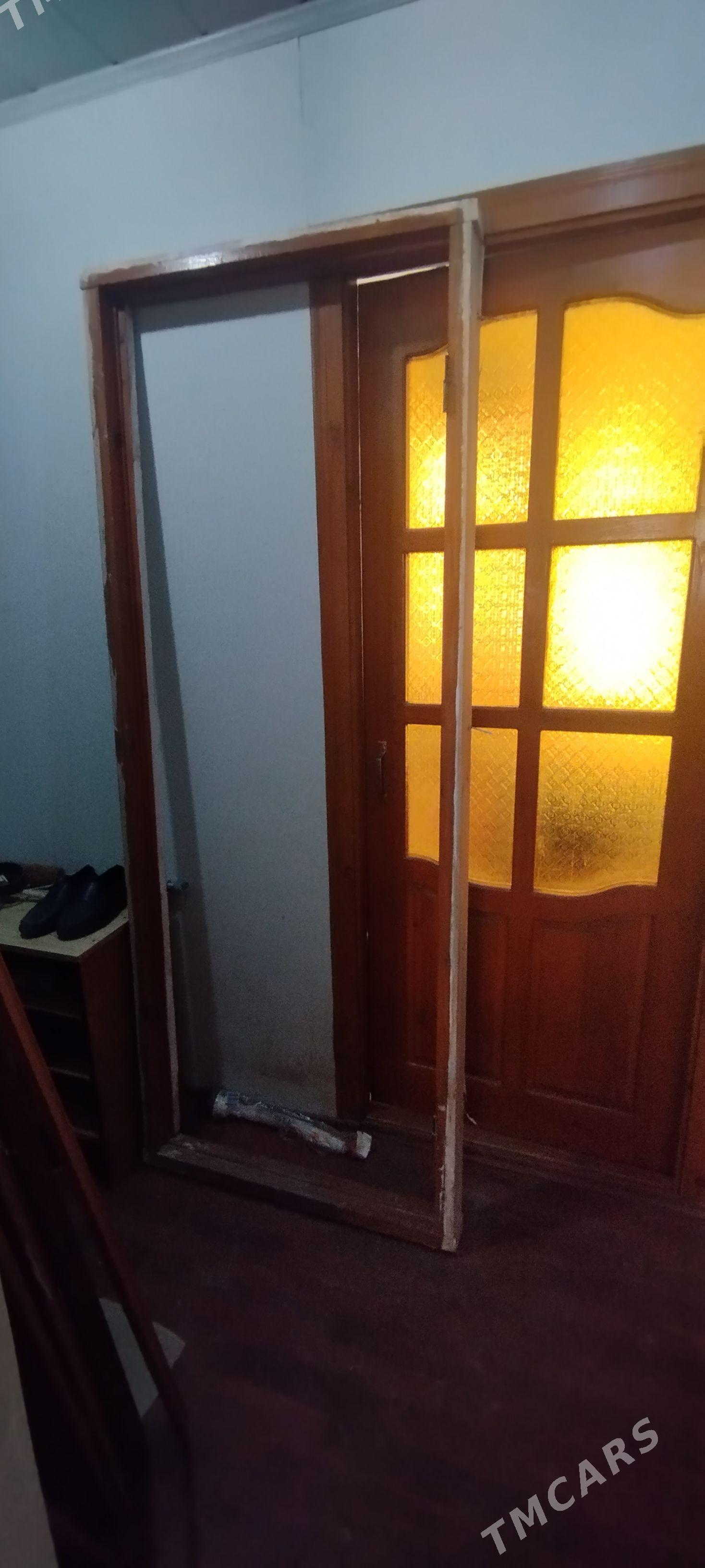 Gapy içki öý - Туркменбаши - img 1