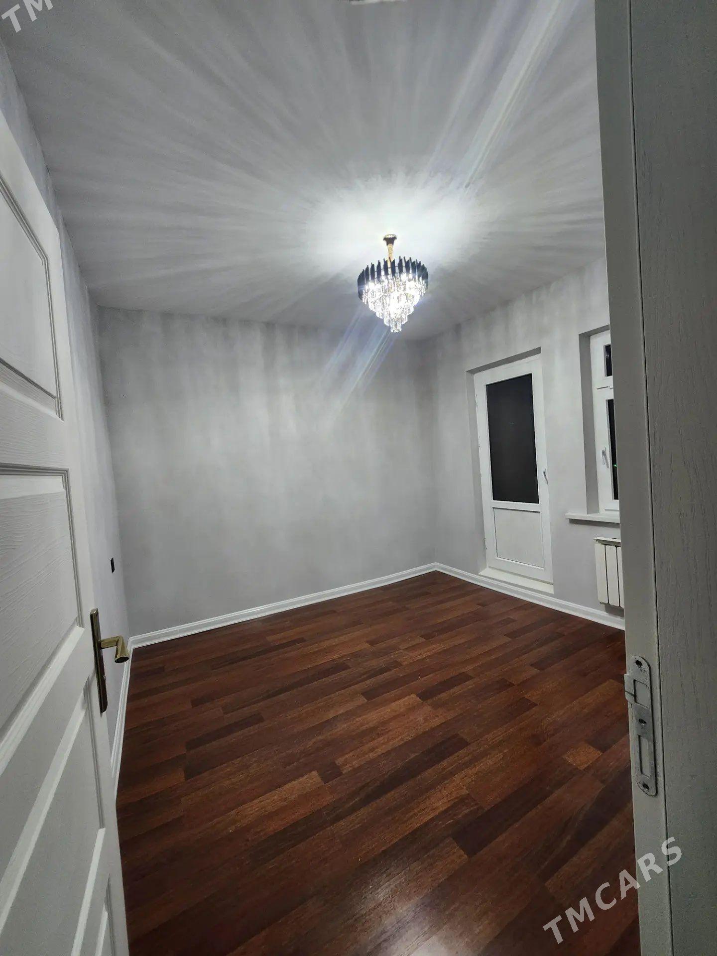 MIR-7/1 3 KOMNATLY - Parahat 7 - img 1