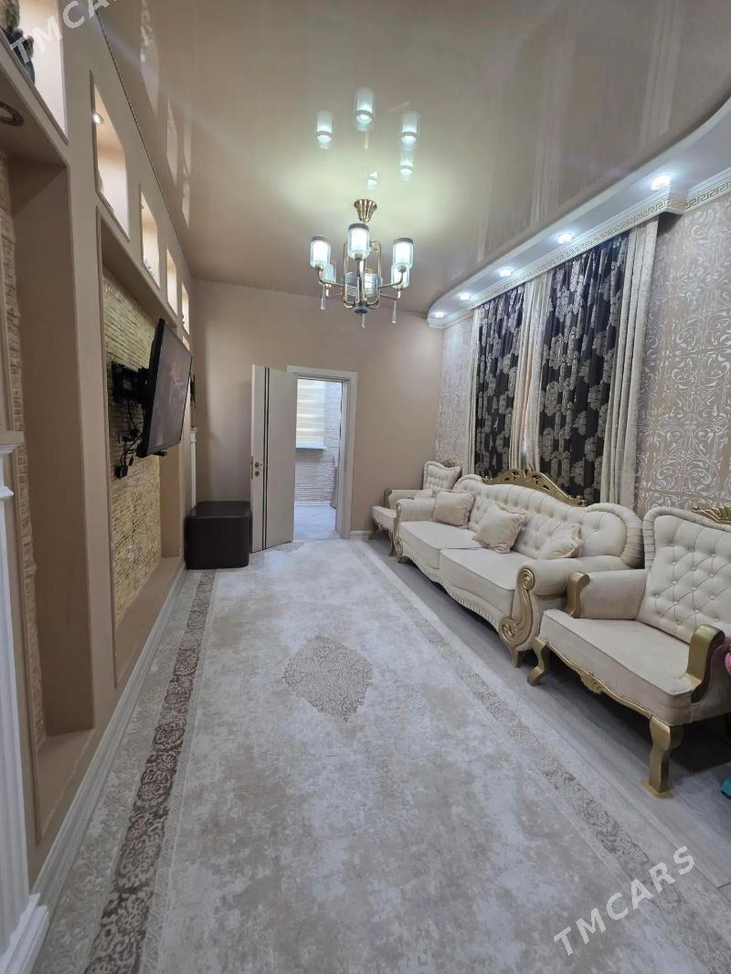 ПРОДАЖА КВАРТИРЫ 30 МИК - Aşgabat - img 1