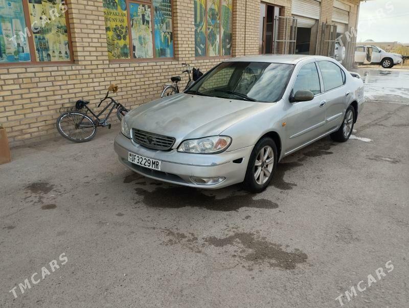 Nissan Maxima 2000 - 55 000 TMT - Мары - img 1