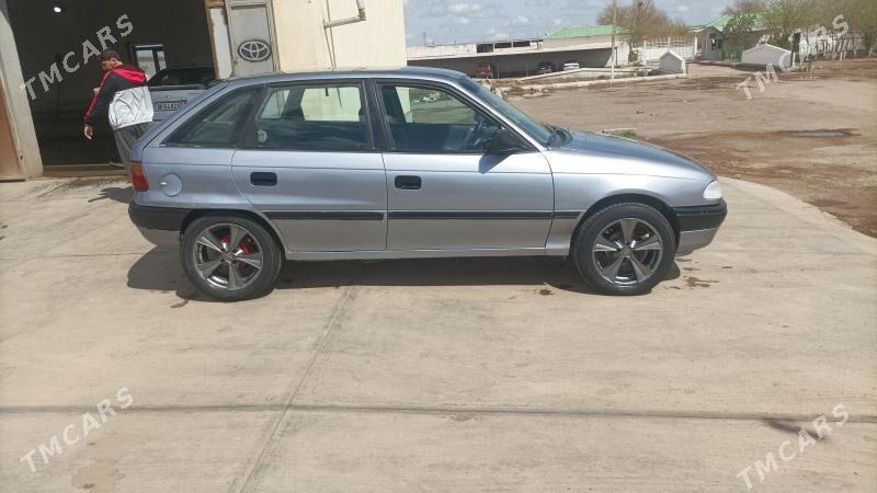 Opel Astra 1992 - 35 000 TMT - Дашогуз - img 1