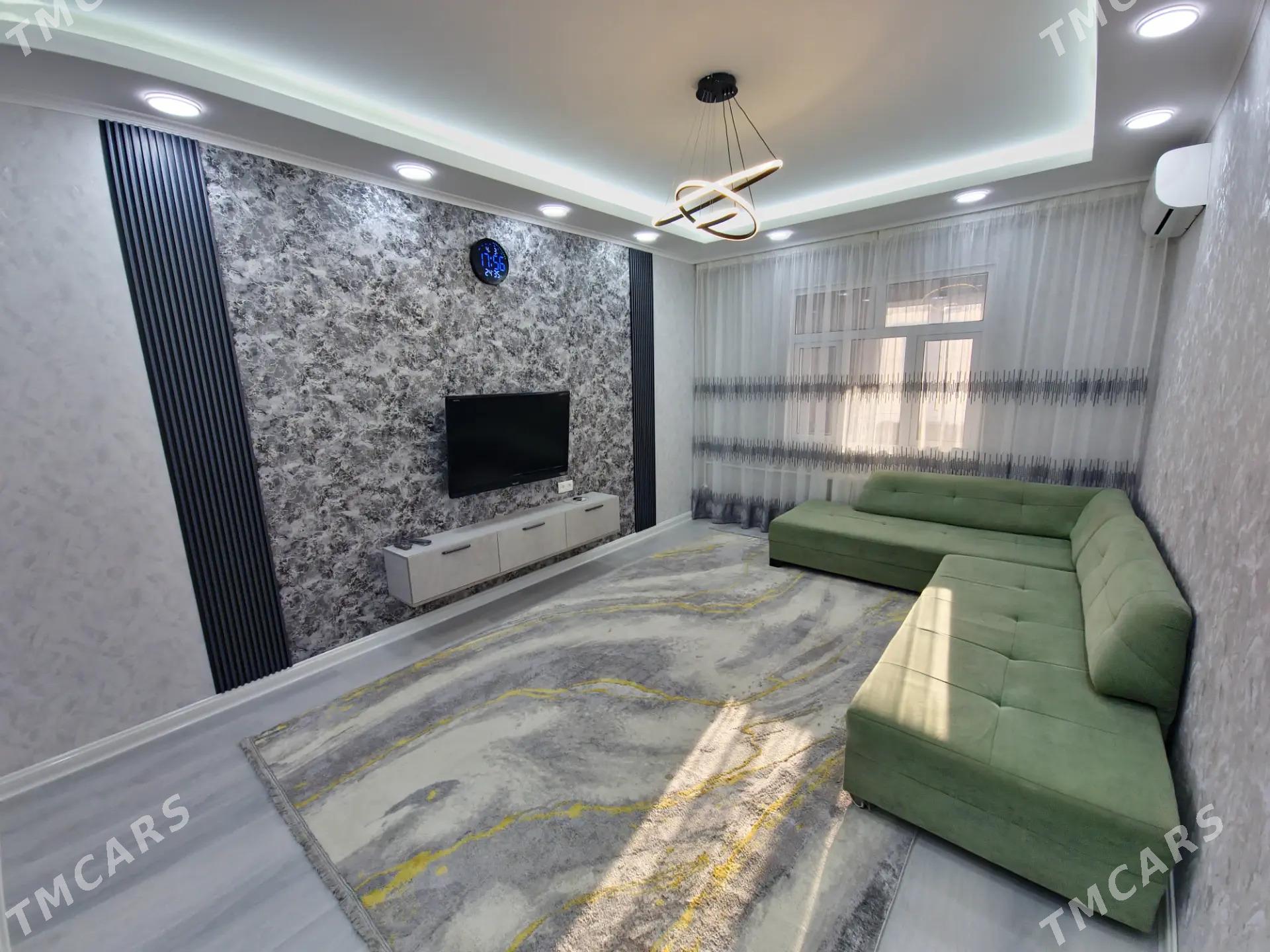 Аренда 3 ком квартира Мир1 - Мир 1 - img 1