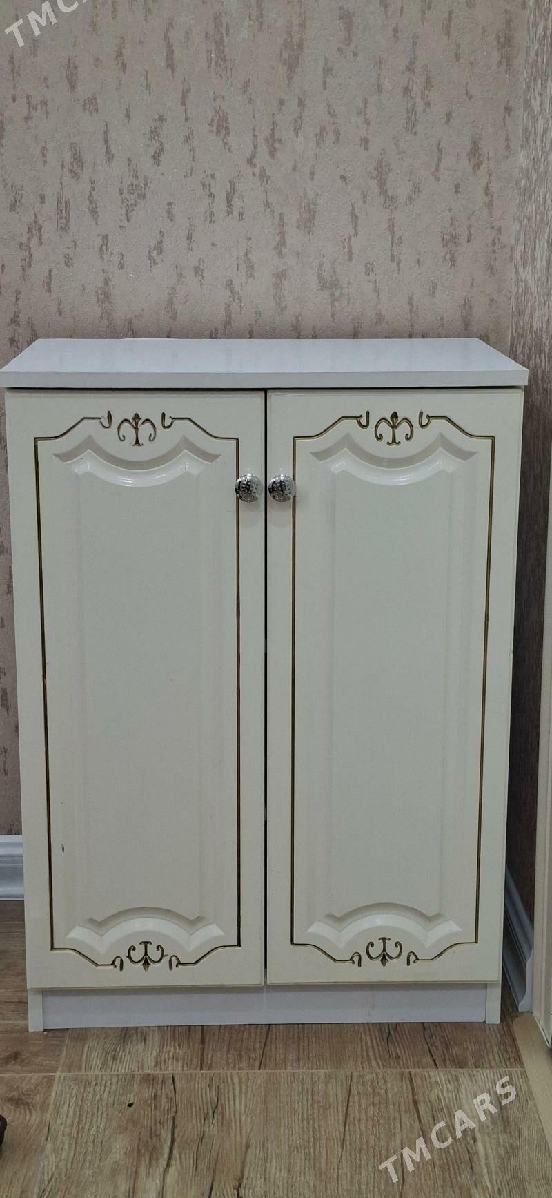 kowyš goÿylÿan škaf - Ашхабад - img 1