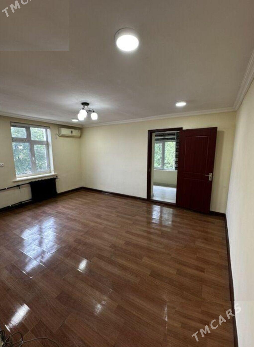 (3294)-1MKR SWOBODA 1-KOMNAT 2/2-ETAJY 1МКР - 1 мкр - img 1