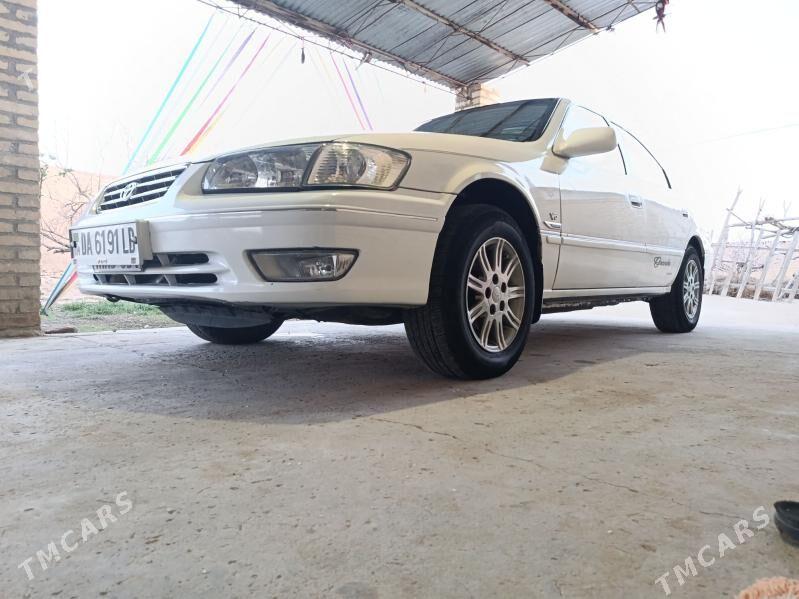 Toyota Camry 1998 - 160 000 TMT - Дарганата - img 1