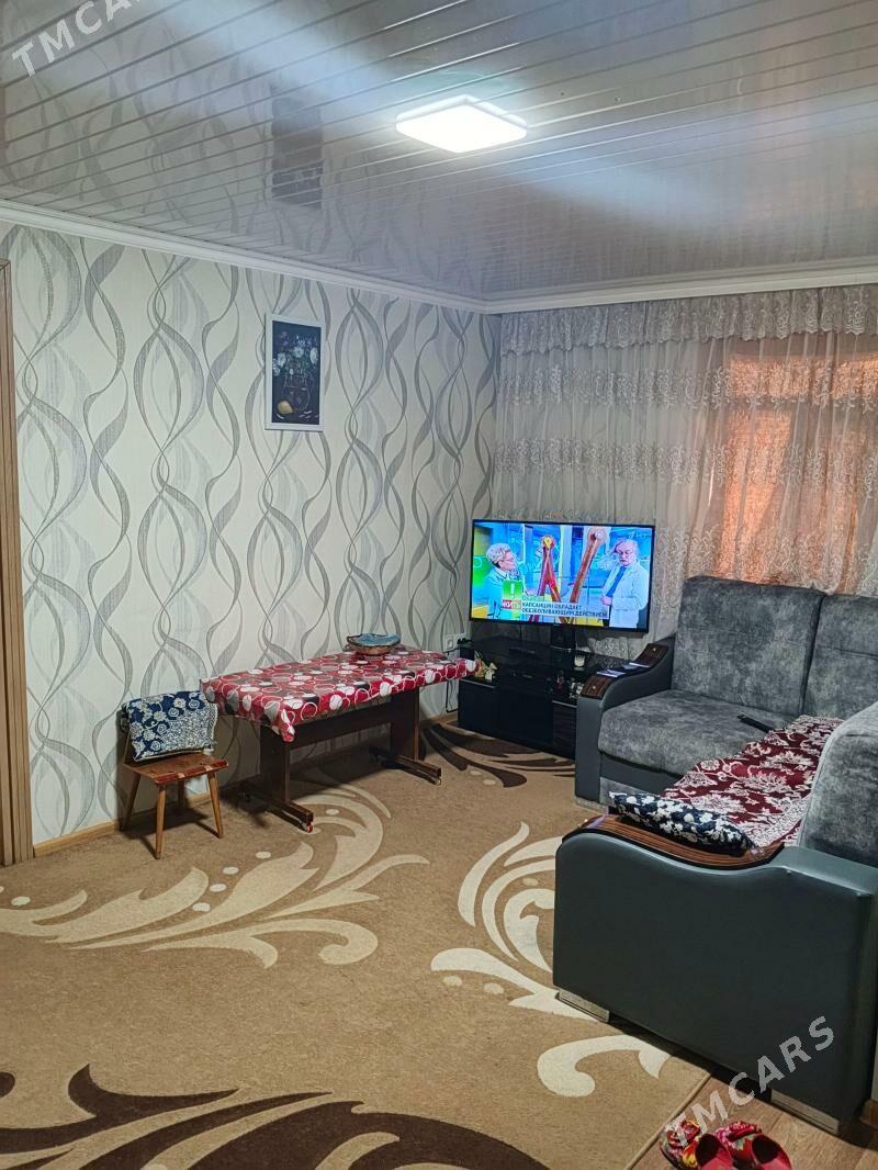 satlyk jay - Mary - img 1