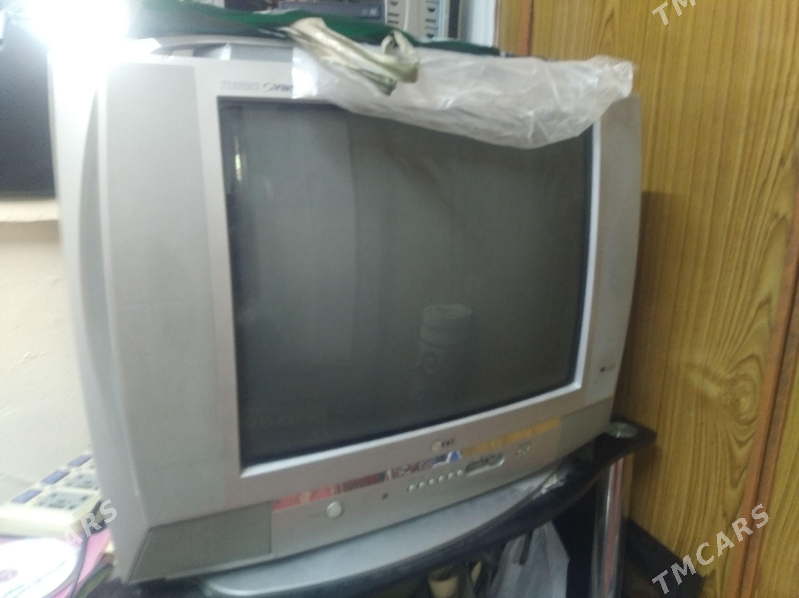 Telewizor 21lik LG - Балканабат - img 1