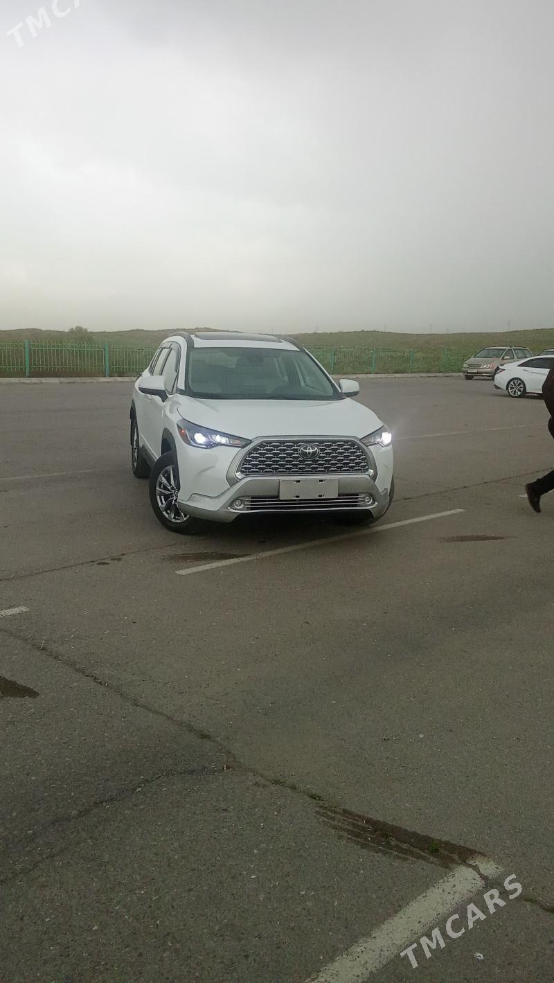 Toyota Corolla Cross 2023 - 365 000 TMT - "Altyn Asyr" Gündogar bazary (Jygyllyk) - img 1