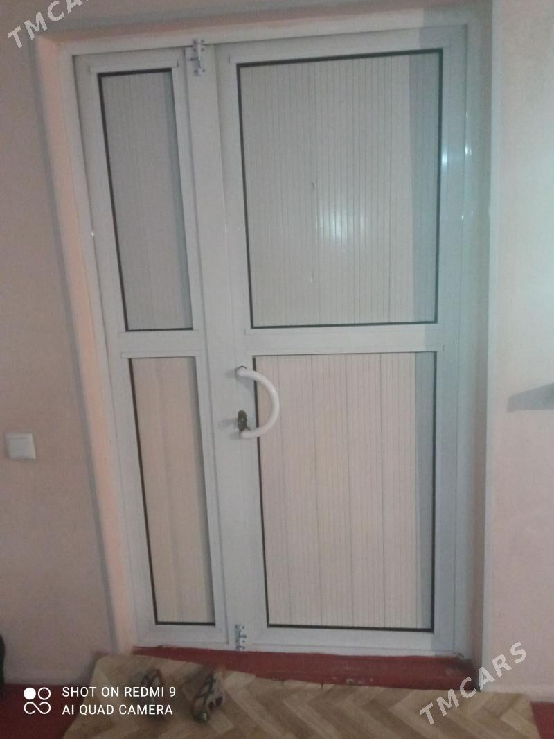 пластиковая дверь - Mary - img 1