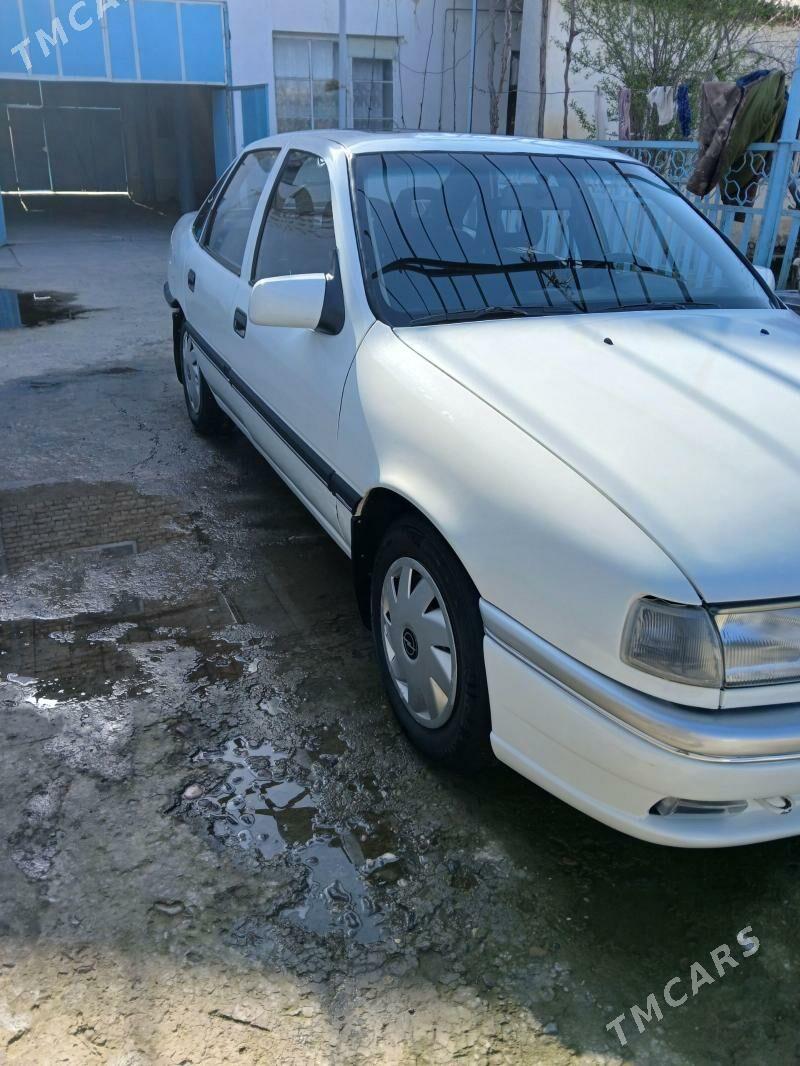Opel Vectra 1991 - 51 000 TMT - Кака - img 1
